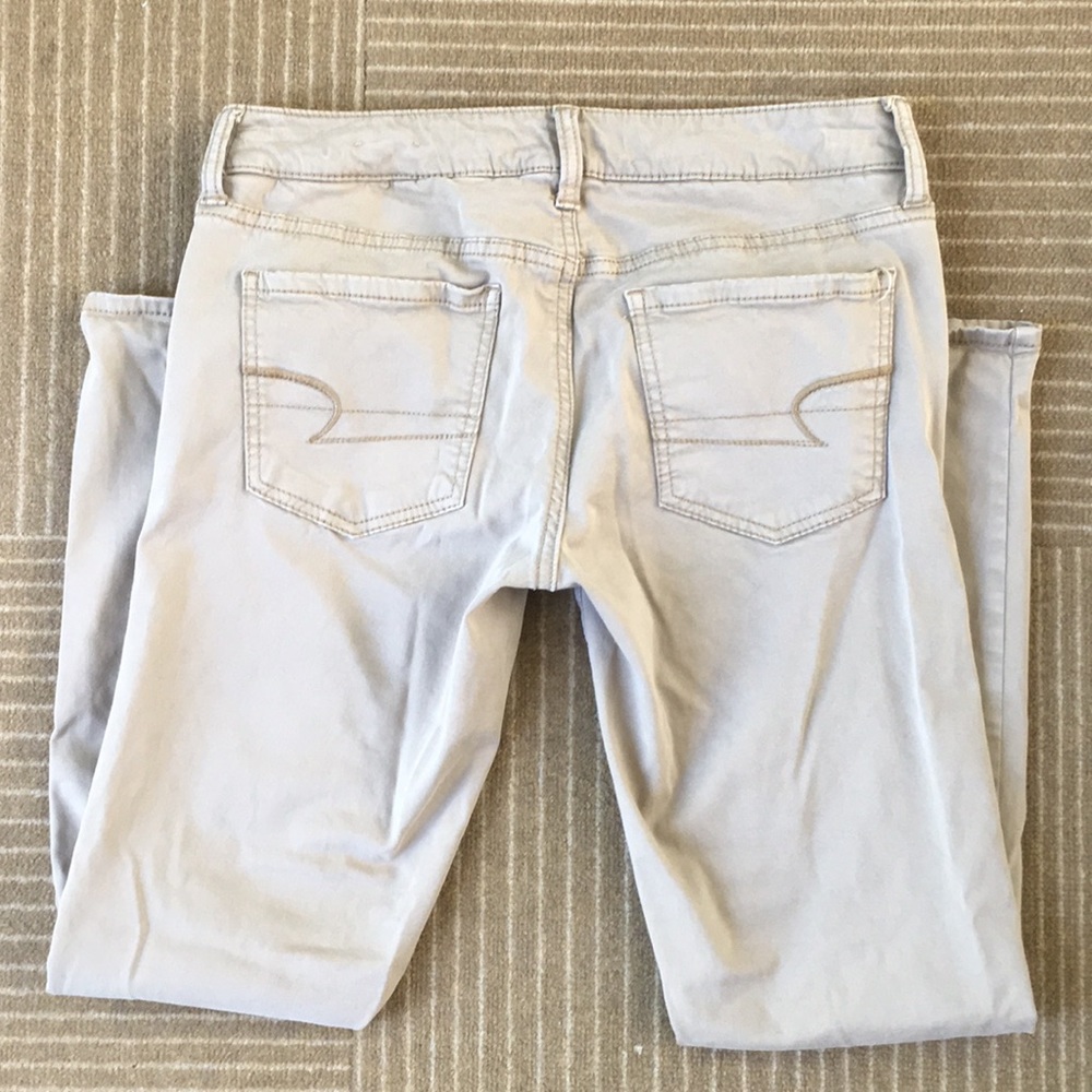 American Eagle 🦅 4 s tan jeggings super stretch